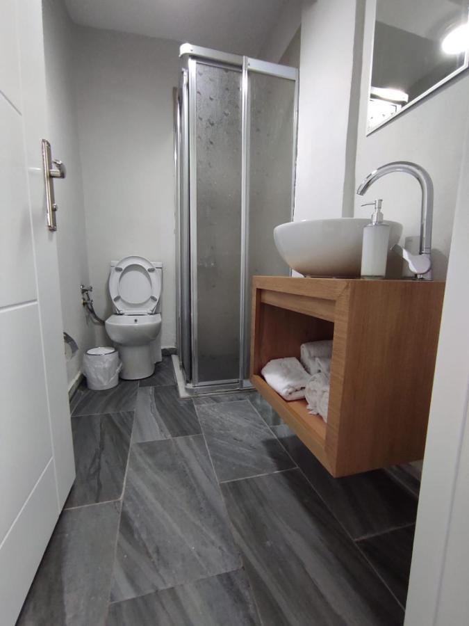 1989 Hotel Sebat Çeşme Εξωτερικό φωτογραφία