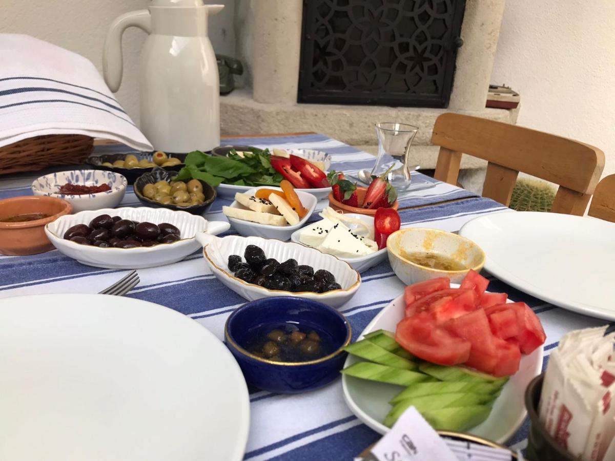 1989 Hotel Sebat Çeşme Εξωτερικό φωτογραφία